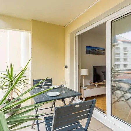 Superbe T2 Renove Avec Balcon Et Parking, A 150m De La Grande De - Fr-1-3-517 ביאריץ